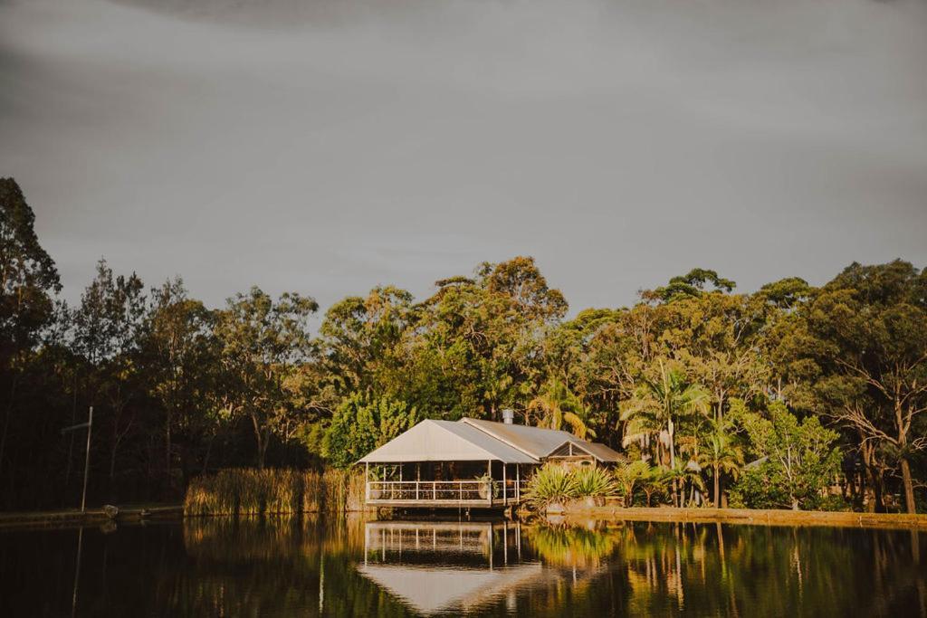 The Boathouses At Leaves & Fishes ラブデール エクステリア 写真